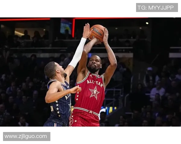 篮球明星开场秀盛典璀璨登场点燃全场激情与梦想的交汇时刻
